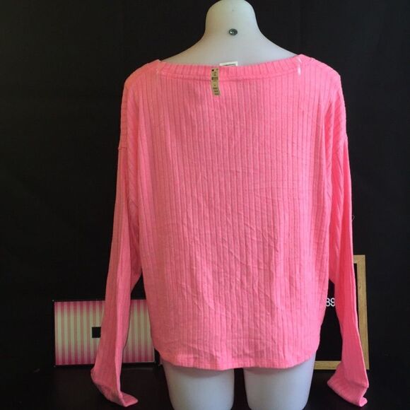 NWT Pink Victoria Secret Large - Picture 2 of 3